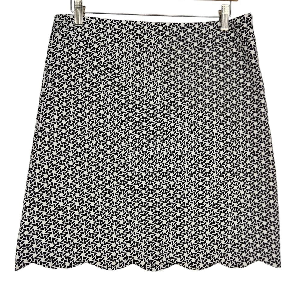 SALE Talbots Geo Balck and White Print Scalloped Mini Skirt 8P
